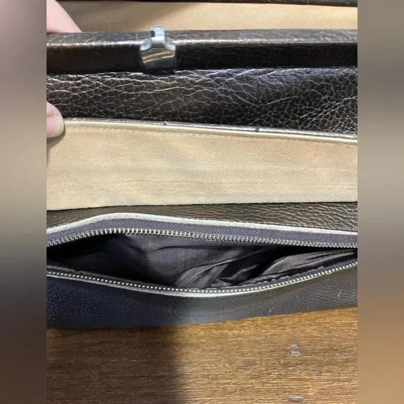 Vintage Normandie Brown Leather Handbag - Picture 9 of 16